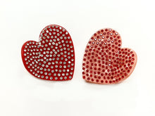 Load image into Gallery viewer, Medusa's Red Rhinestone Heart Jaw