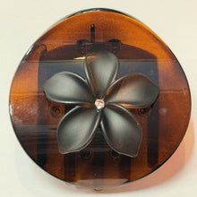 Load image into Gallery viewer, Tortoise Flower Large French Yoga

