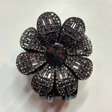 Load image into Gallery viewer, Crystal Flower Jaw
