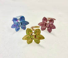 Load image into Gallery viewer, Handmade Retro Flower French Jaw
