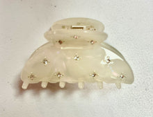 Load image into Gallery viewer, Large Rhinestone Resin Jaw Clip
