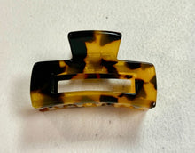 Load image into Gallery viewer, Small Cutout Rectangle Jaw
