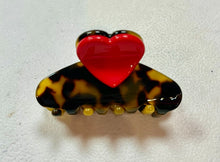 Load image into Gallery viewer, Sweet Heart Jaw Clip

