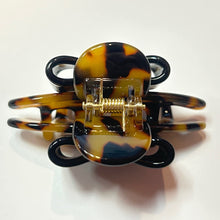 Load image into Gallery viewer, Chanel Bow Tortoise French Jaw
